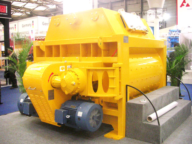 配套仕高(gao)瑪攪拌主機(jī)