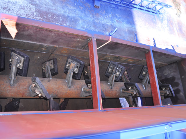 穩定土(tǔ)廠拌設備部(bu)件