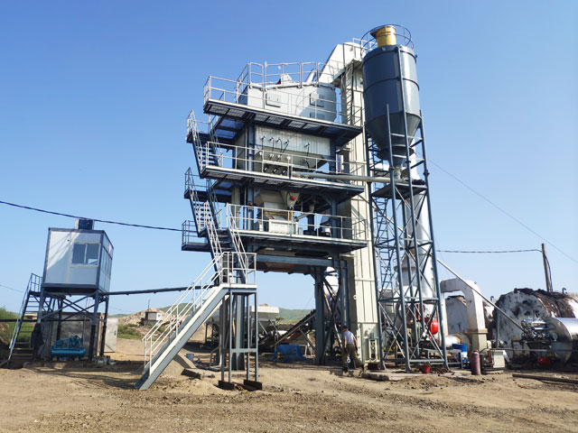 LB1000瀝(lì)青攪拌站(zhan)