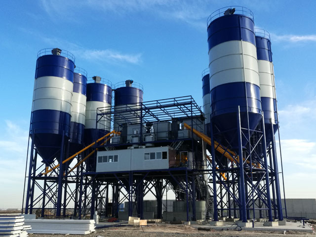 HZS240商品混凝(ning)土攪拌站(zhan)