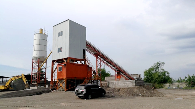 混凝(ning)土攪拌(bàn)站設備(bèi)的日常(chang)檢查與(yu)維護