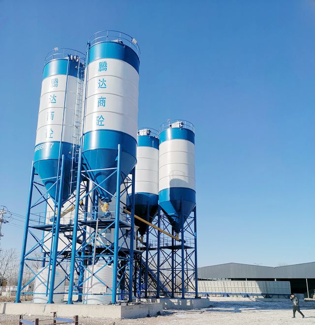 免(miǎn)基礎混(hùn)凝土攪(jiǎo)拌站有(you)什麽優(you)點？